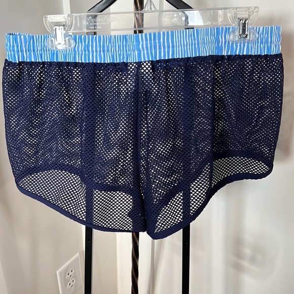 Anne Cole swim suit short cover up - Picture 2 of 3